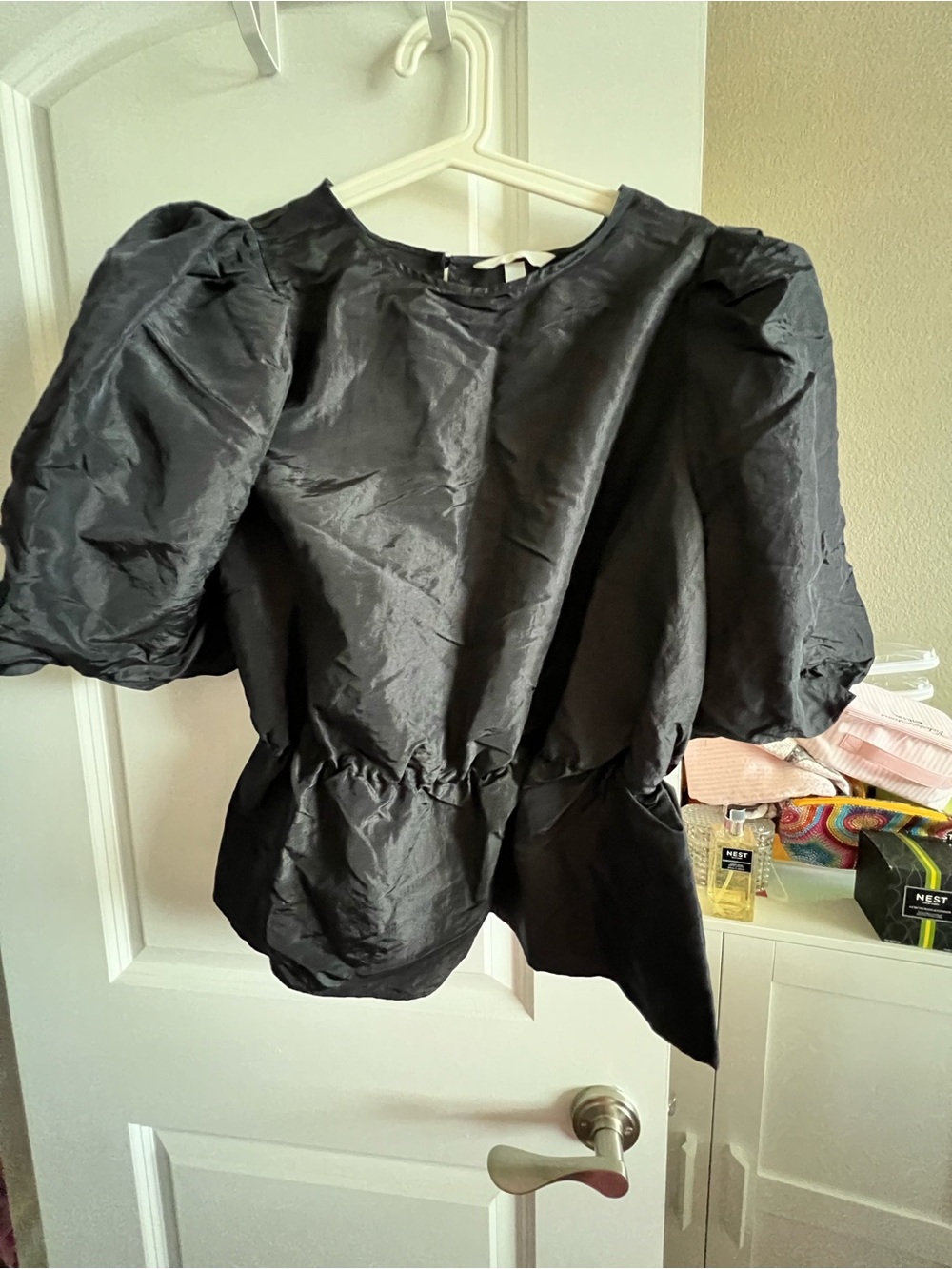 H&M Black Puff-Sleeve Peplum Blouse